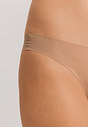HANRO_B_W_InvisibleCotton_Thong_071242_071272_090.jpg