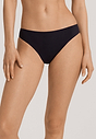 HANRO_B_W_InvisibleTouch_MiniBriefs_071142_070019_040.jpg