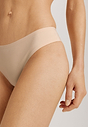 HANRO_B_W_InvisibleTouch_Thong_071140_070274_090.jpg
