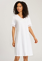 HANRO_B_W_MomentsNW_SSLVNightdress100cm_077040_070101_040.jpg
