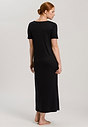 HANRO_B_W_MomentsNW_SSLVNightdress130cm_077933_070019_045.jpg