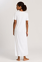 HANRO_B_W_MomentsNW_SSLVNightdress130cm_077933_070101_045.jpg
