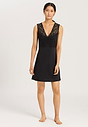 HANRO_B_W_MomentsNW_SleevelessNightdress_077929_070019_060.jpg