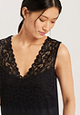 HANRO_B_W_MomentsNW_SleevelessNightdress_077929_070019_090.jpg