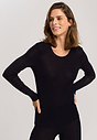 HANRO_B_W_PureSilk_LSLVShirt_071719_070019_040.jpg