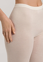 HANRO_B_W_PureSilk_Longleg_071710_070116_090.jpg