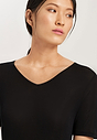 HANRO_B_W_PureSilk_SSLVShirt_071718_070019_090.jpg