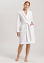 HANRO_B_W_RobeSelection_Robe_077127_070101_060.jpg
