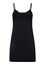 HANRO_B_W_SatinDeluxe_Bodydress_071065_070019_020.jpg