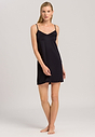 HANRO_B_W_SatinDeluxe_Bodydress_071065_070019_060.jpg