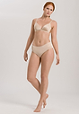 HANRO_B_W_SatinDeluxe_PaddedSoftCupBra_071071_070858_060.jpg
