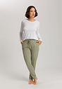 HANRO_B_W_SleepLounge_LSLVShirt_074844_070101_060.jpg