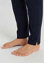 HANRO_B_W_SleepLounge_LongPants_074846_071610_090.jpg
