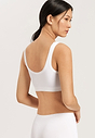 HANRO_B_W_TouchFeeling_CropTop_071810_070101_045.jpg
