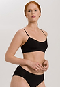 HANRO_B_W_TouchFeeling_CropTop_071824_070199_040.jpg