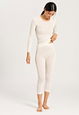 HANRO_B_W_WoolenSilk_LSLVShirt_071409_070795_060.jpg