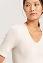 HANRO_B_W_WoolenSilk_SSLVShirt_071417_070795_090.jpg