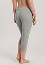 HANRO_B_W_Yoga_34Pants_078389_071148_045.jpg