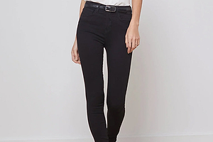 From Kate Moss to Taylor Swift—It’s Time to Revisit Black Skinny Jeans