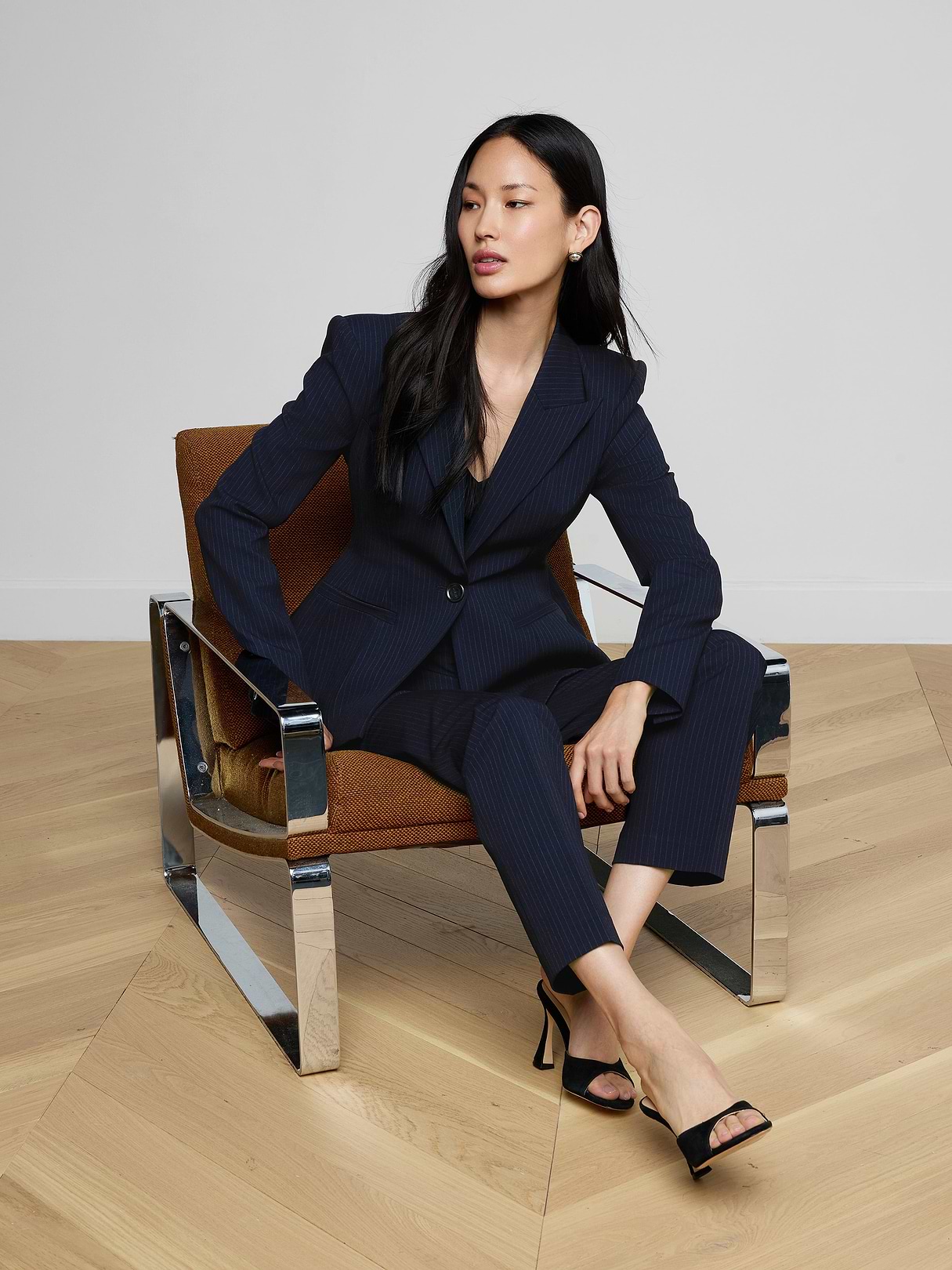 Therese Blazer in Midnight/Ivory Pinstripe | L'AGENCE