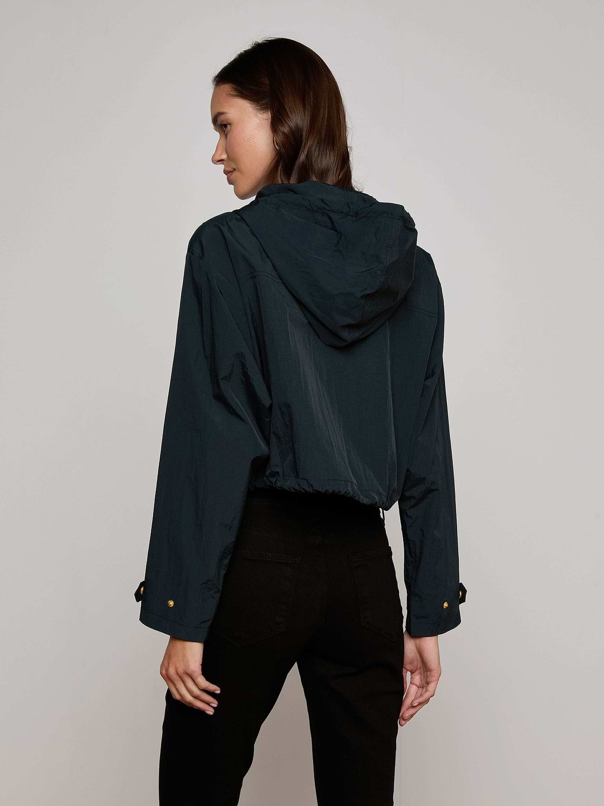 Bronwyn Cropped Windbreaker in Black | L'AGENCE