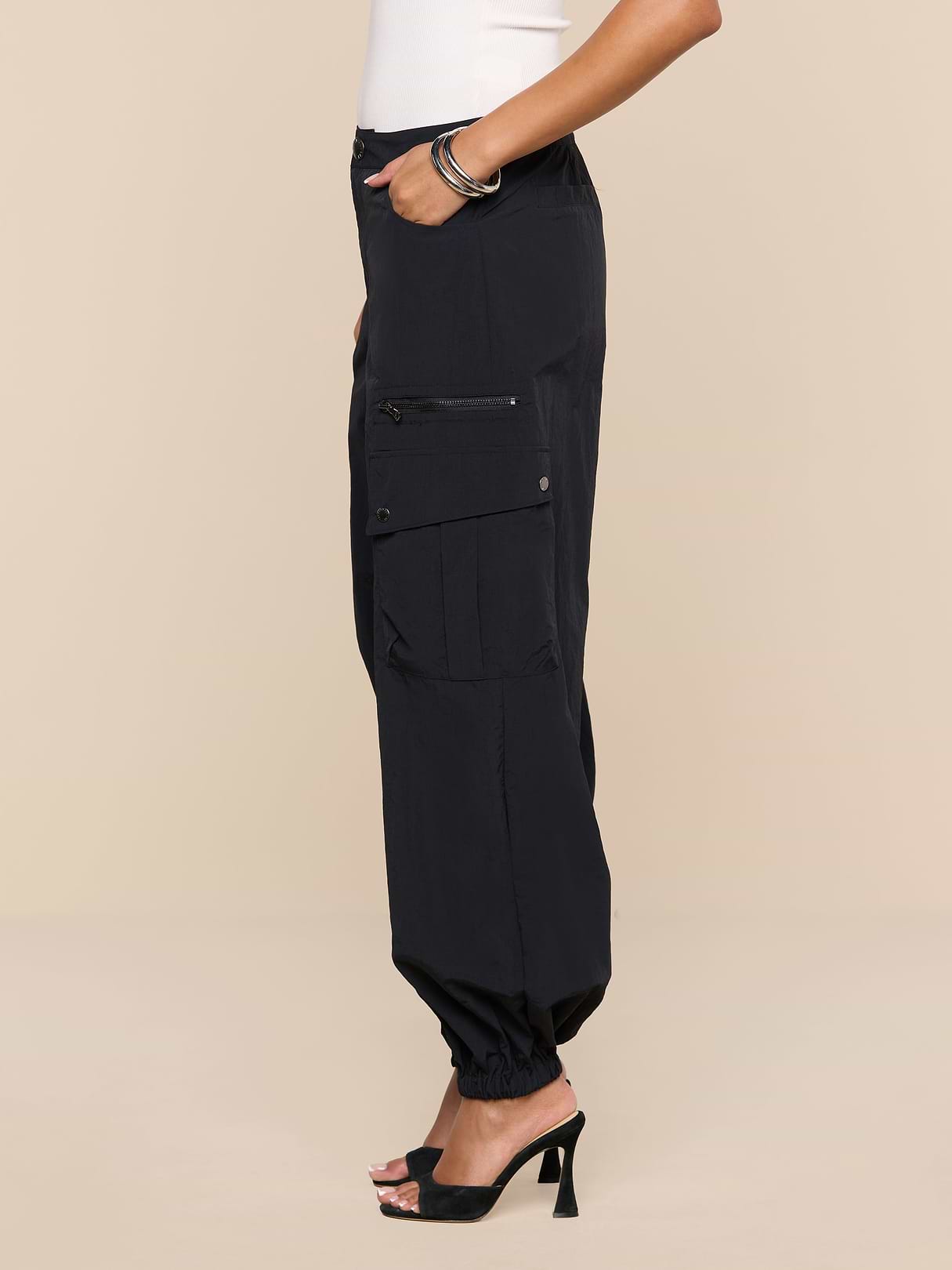 Greer Nylon Jogger in Black | L'AGENCE