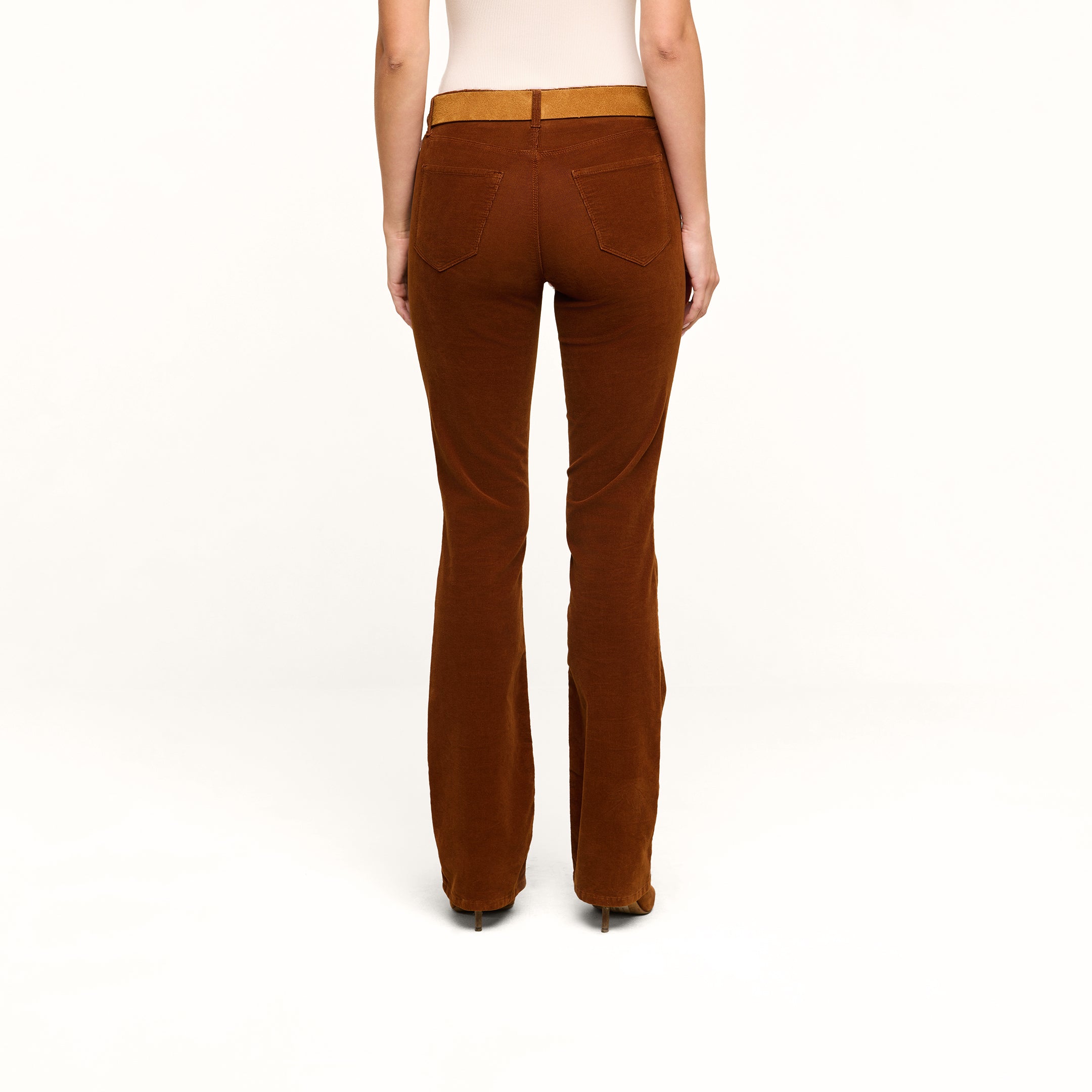 Saffia Corduroy Pant in Java | L'AGENCE