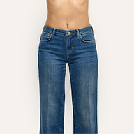 Joanne Low-Rise Wide-Leg Jean in an indigo wash, featuring a low-rise waist.
