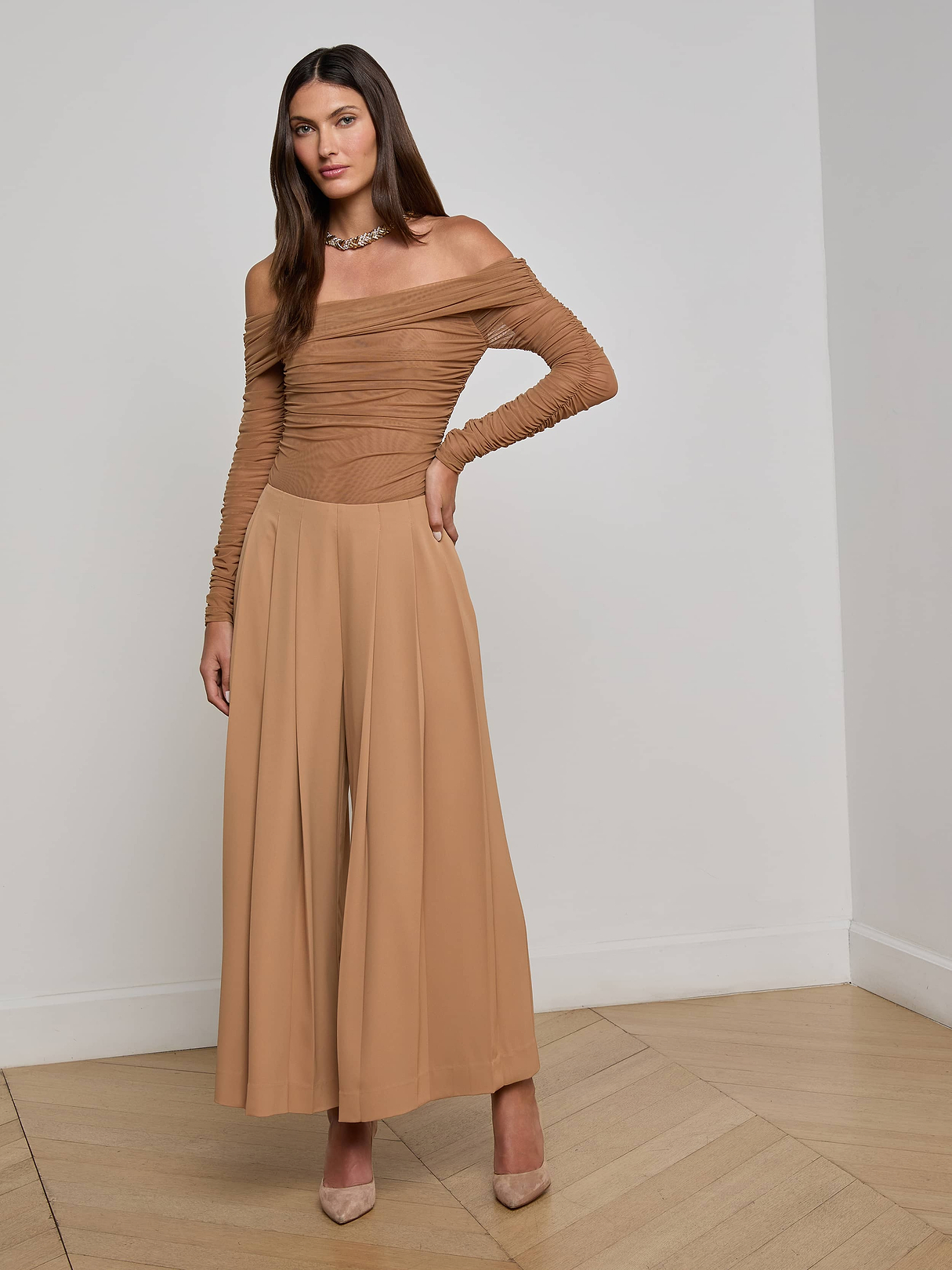 Novalynn Cropped Pleated Pant in Cinnamon Swirl | L'AGENCE