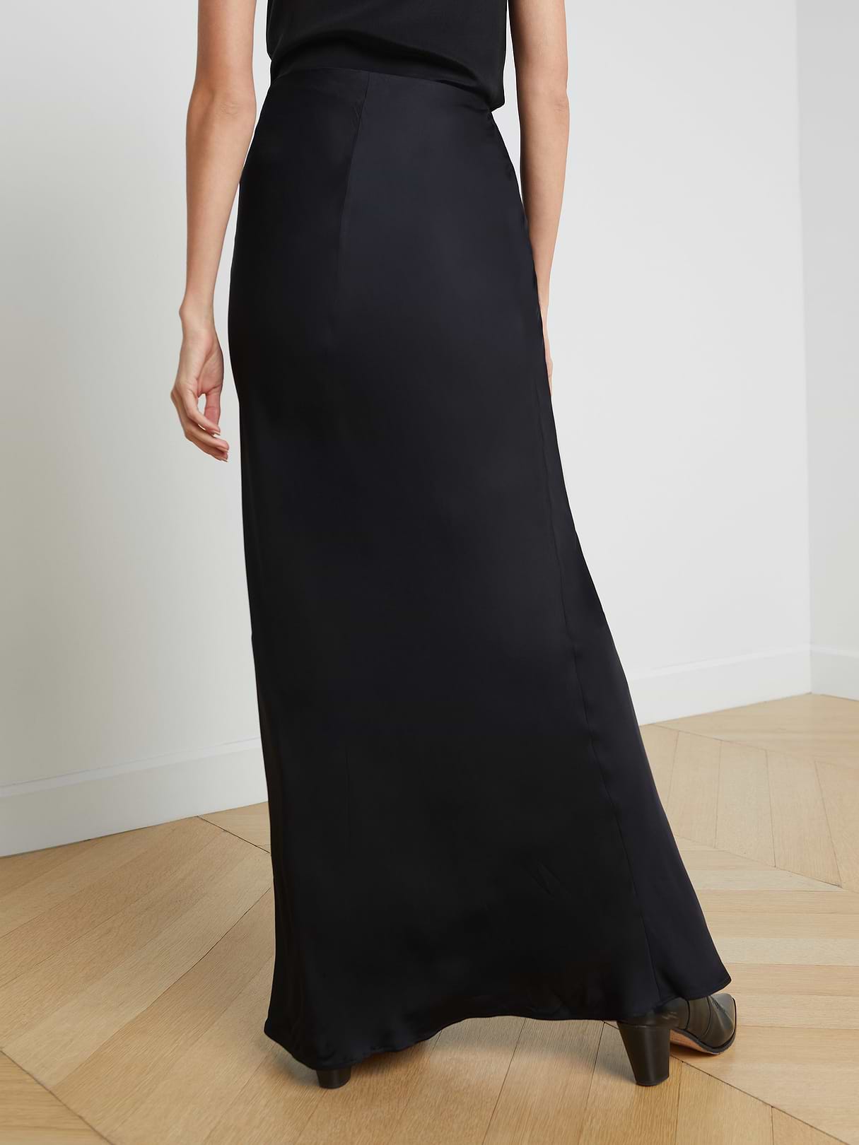 satin flare skirt digne ディニュ Black 2 Black Stretch Satin Flared Skirt (knee Length) Plus Size XS S M L
