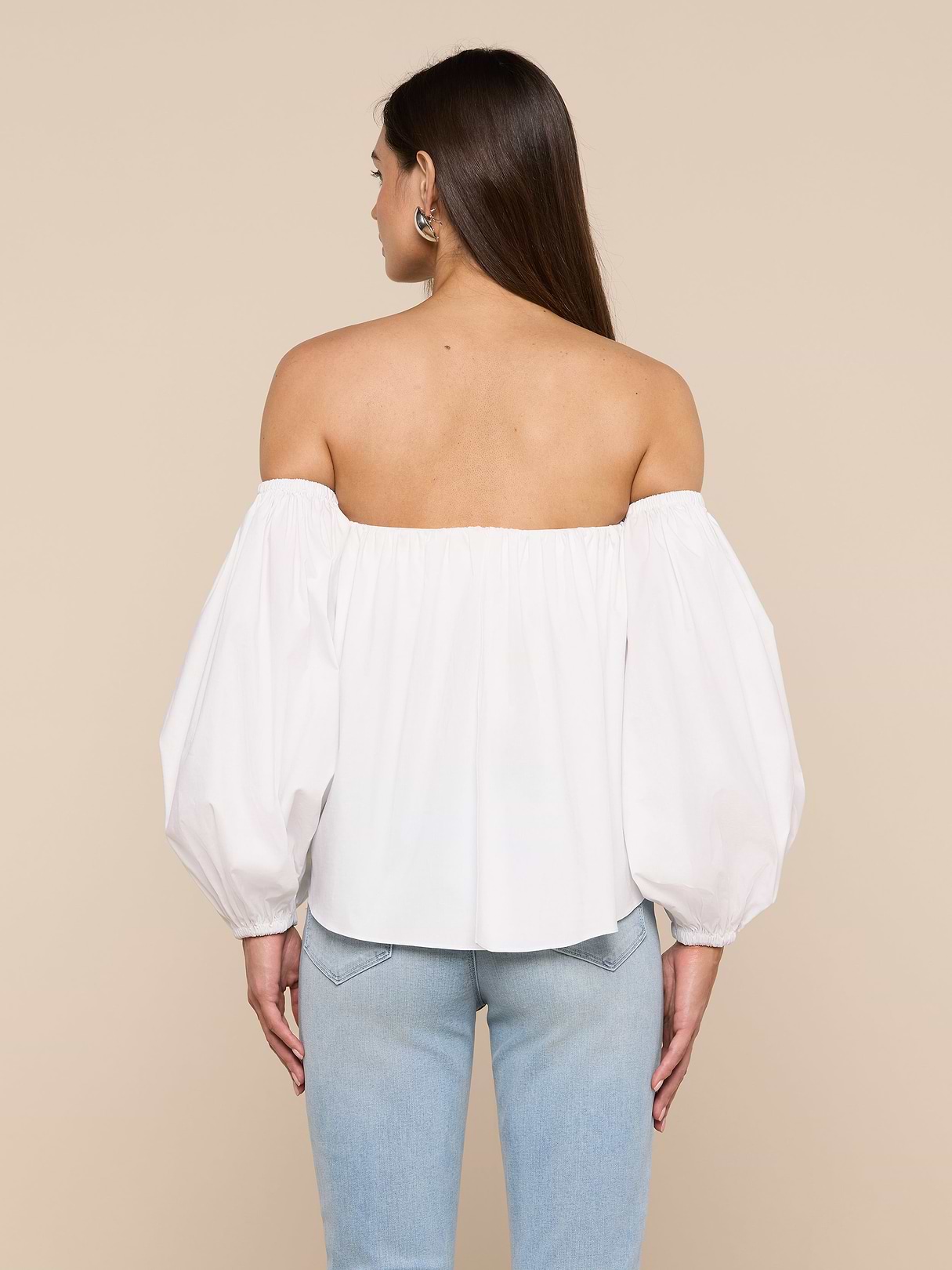 Sarai Off-the-Shoulder Top in White | L'AGENCE