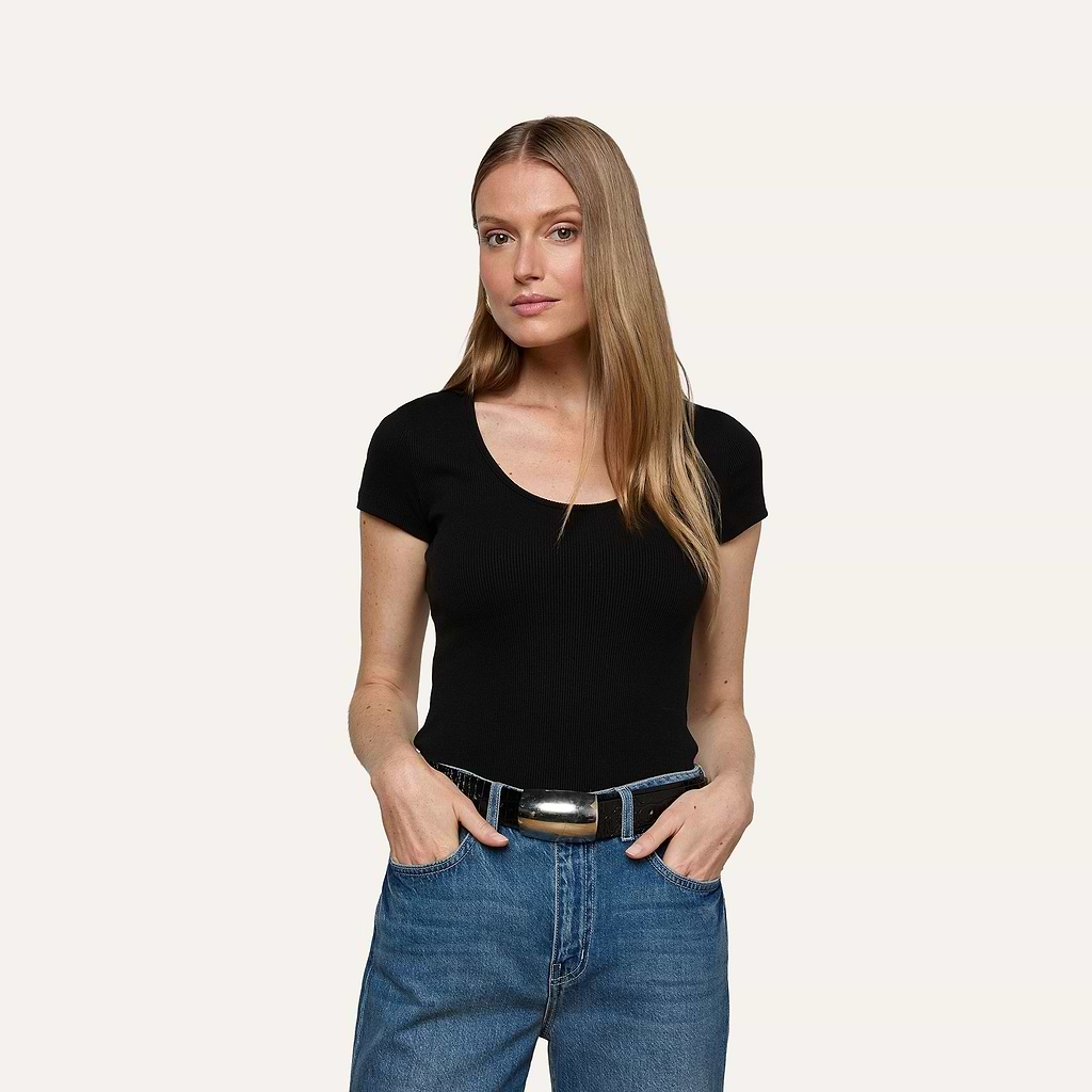 Brynlee Scoopneck Tee