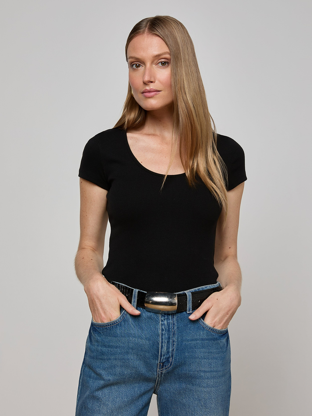 Brynlee Scoopneck Tee