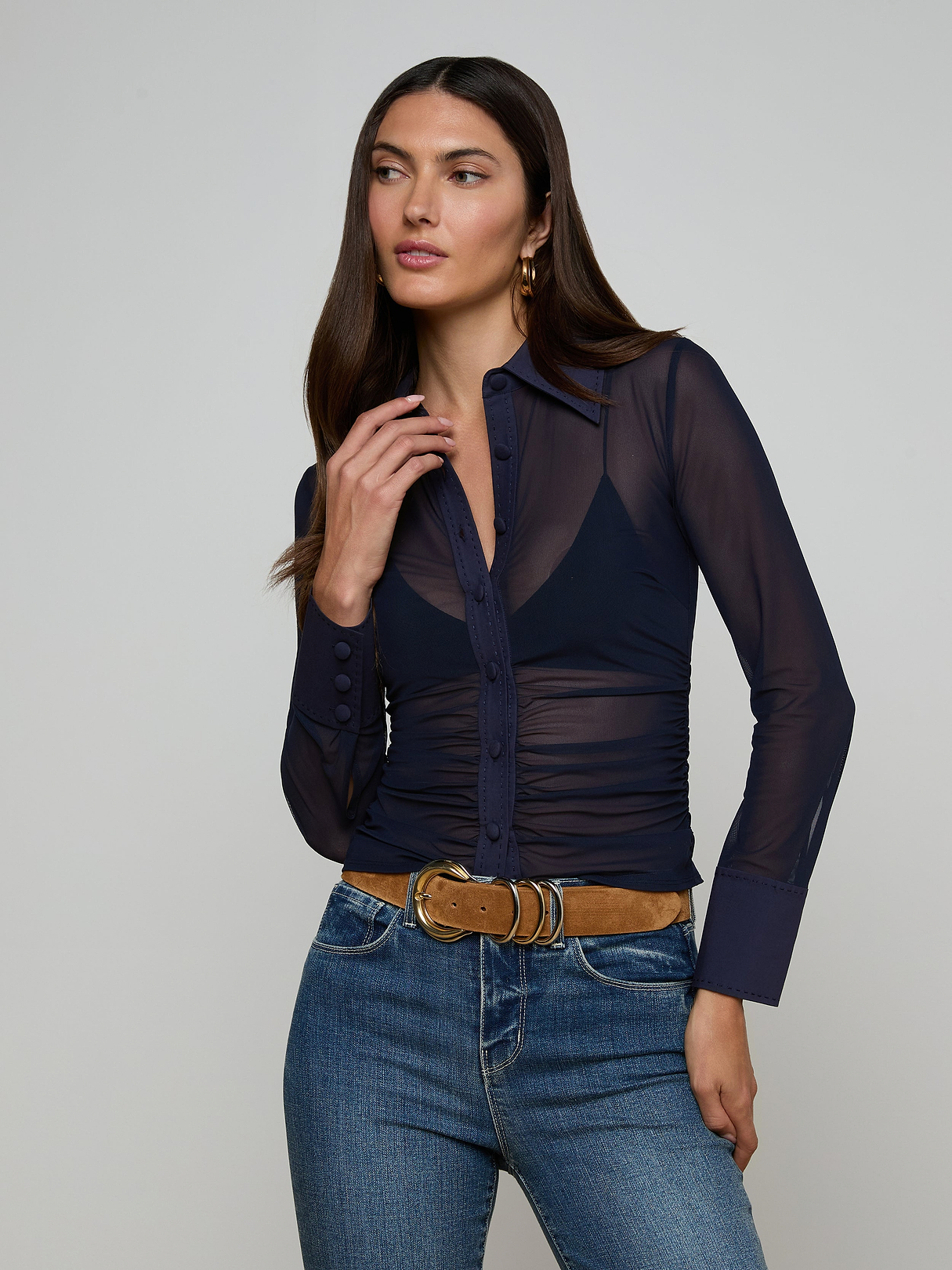 【L'Appartement】Sheer Blouse ネイビー Isola Mesh Blouse in Midnight | L'AGENCE