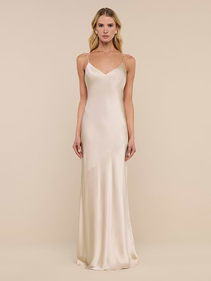 Serita Silk Gown in Champagne | L'AGENCE Serita Silk Gown in Champagne | L'AGENCE