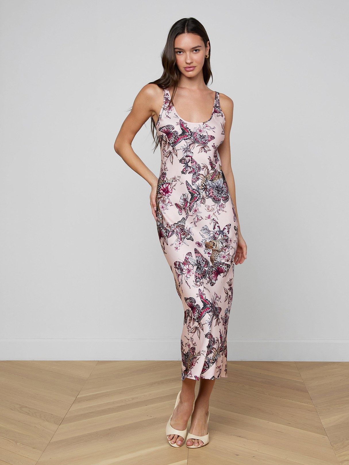 南*ス様 ハウスオンザヒル2025ss Sleeveless Rompers Tammy Romper in White Multi Large Butterfly Jungle | L'AGENCE
