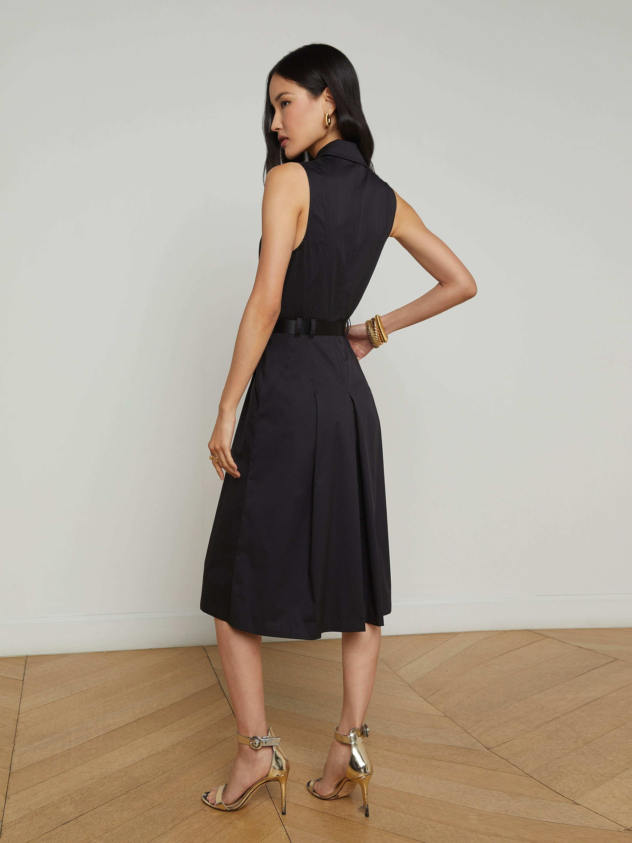 looking for a black dress L'AGENCE Women's Kylo Belted Shirtdress - Black Heart Pirate Captain WS WK15 Size medium measures 45 US Size:000