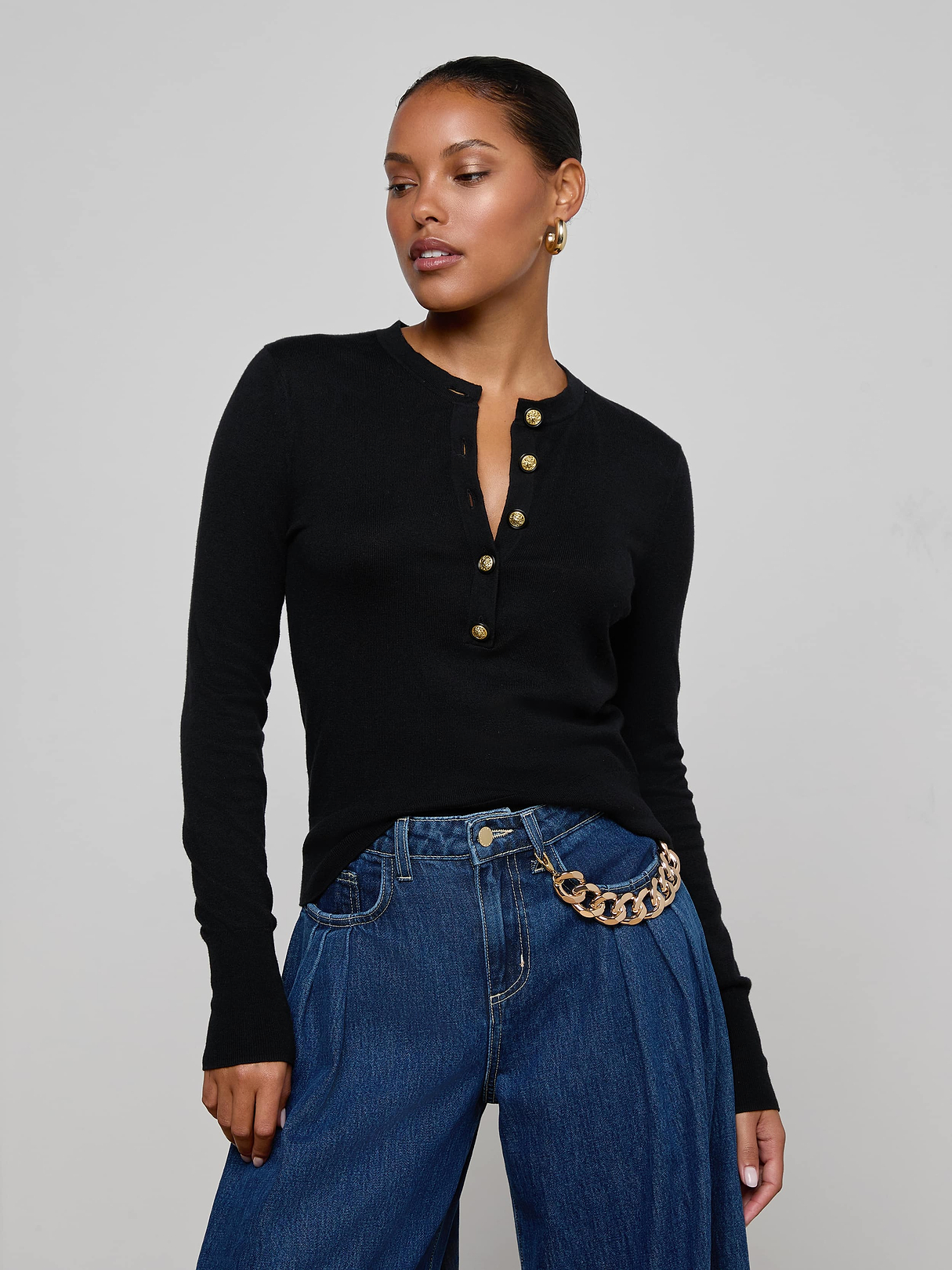 トップス Anita button knit tops Ronda Knit Henley Top in Black/Gold | L'AGENCE