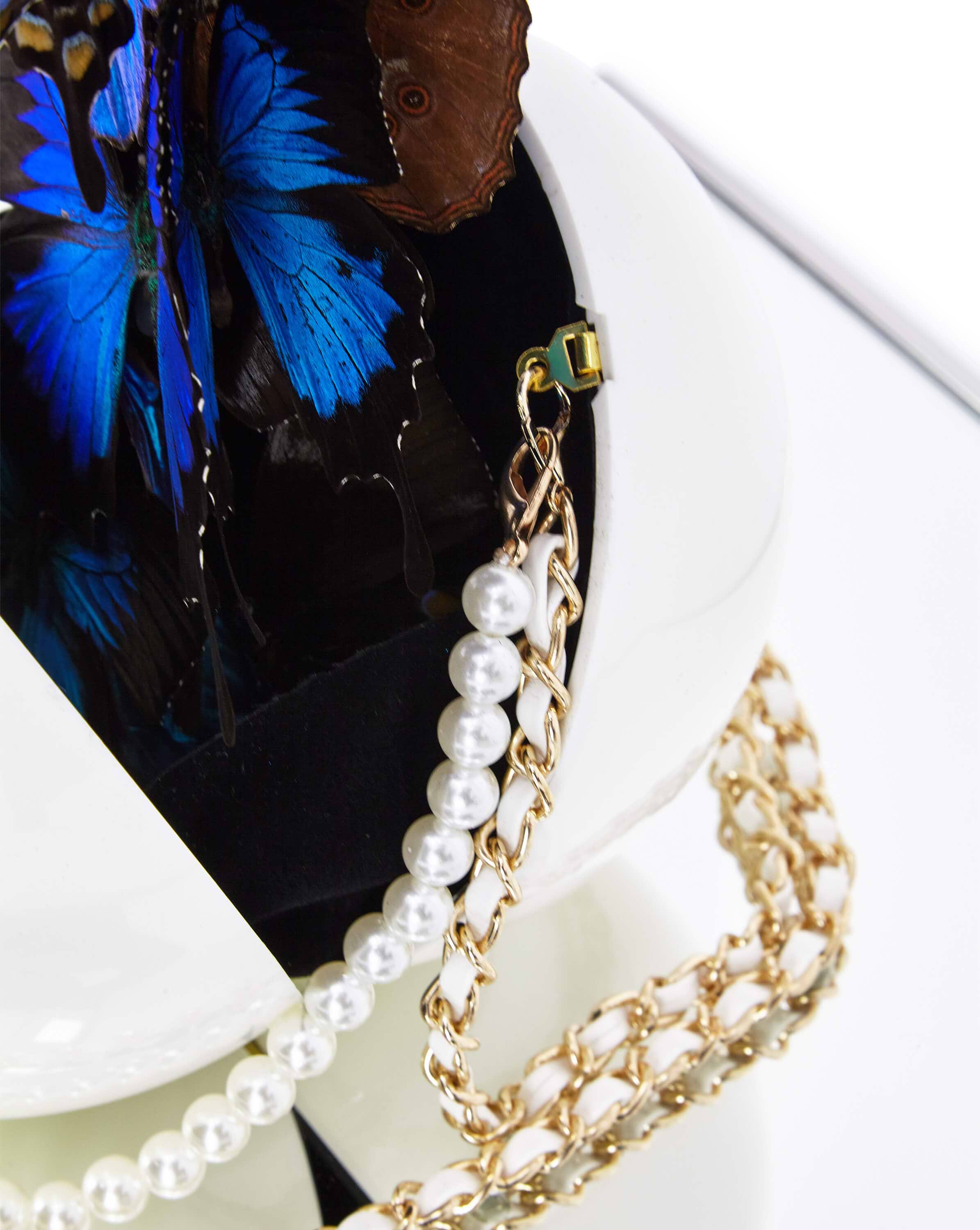 Chanel White Pearl | Roman Feral – Clarendon Fine Art