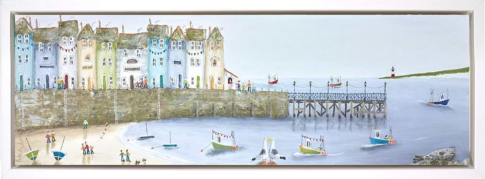 Ha 'Pier' By The Sea