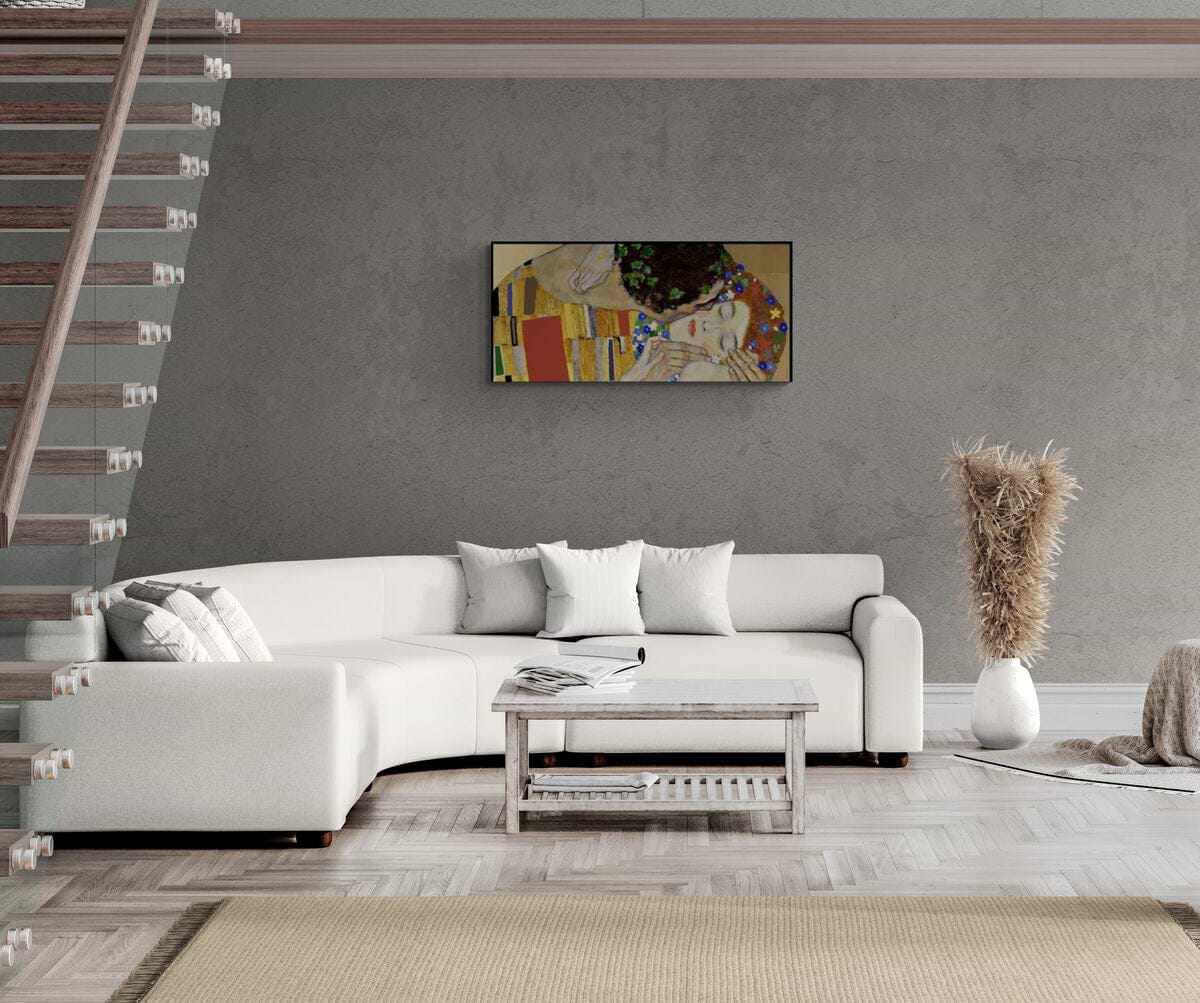 The Golden Embrace (Roomset)