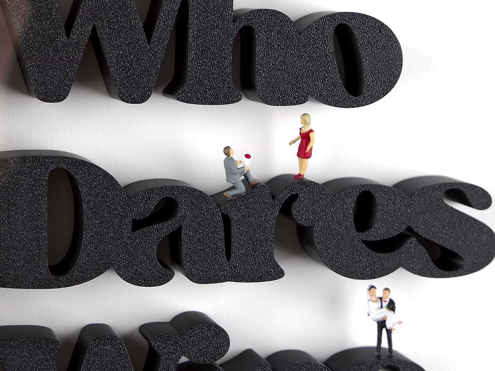 I Need a Hero (Detail2)