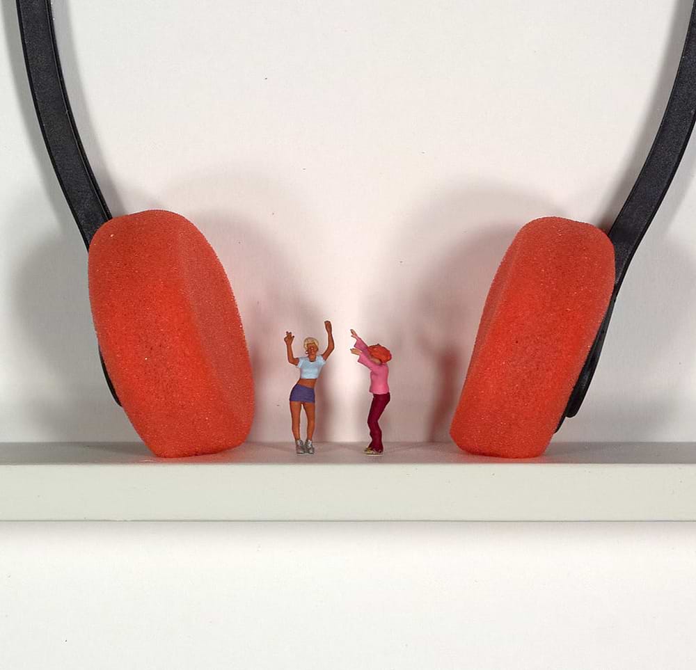 Turn on,Tune in,Drop out (Detail1)