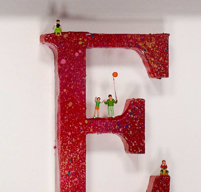 Even Bigger Love (Detail2)