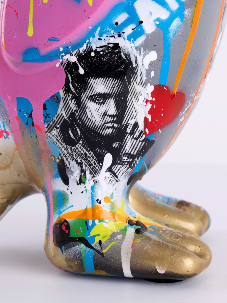 Penguin - Dream Big (Detail2)