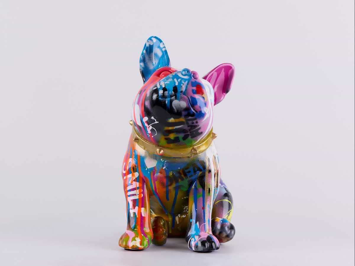 Bulldog - Love Always Wins