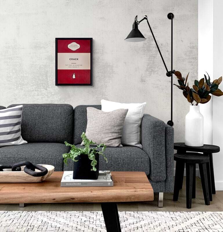 Crack (Burgundy) (Roomset)