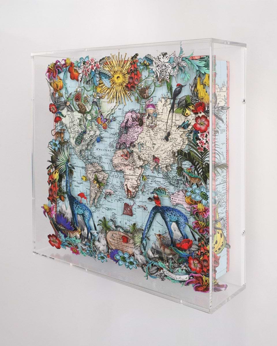 Navigators Floating Map - Giraffe Discoveries of the world (Right)