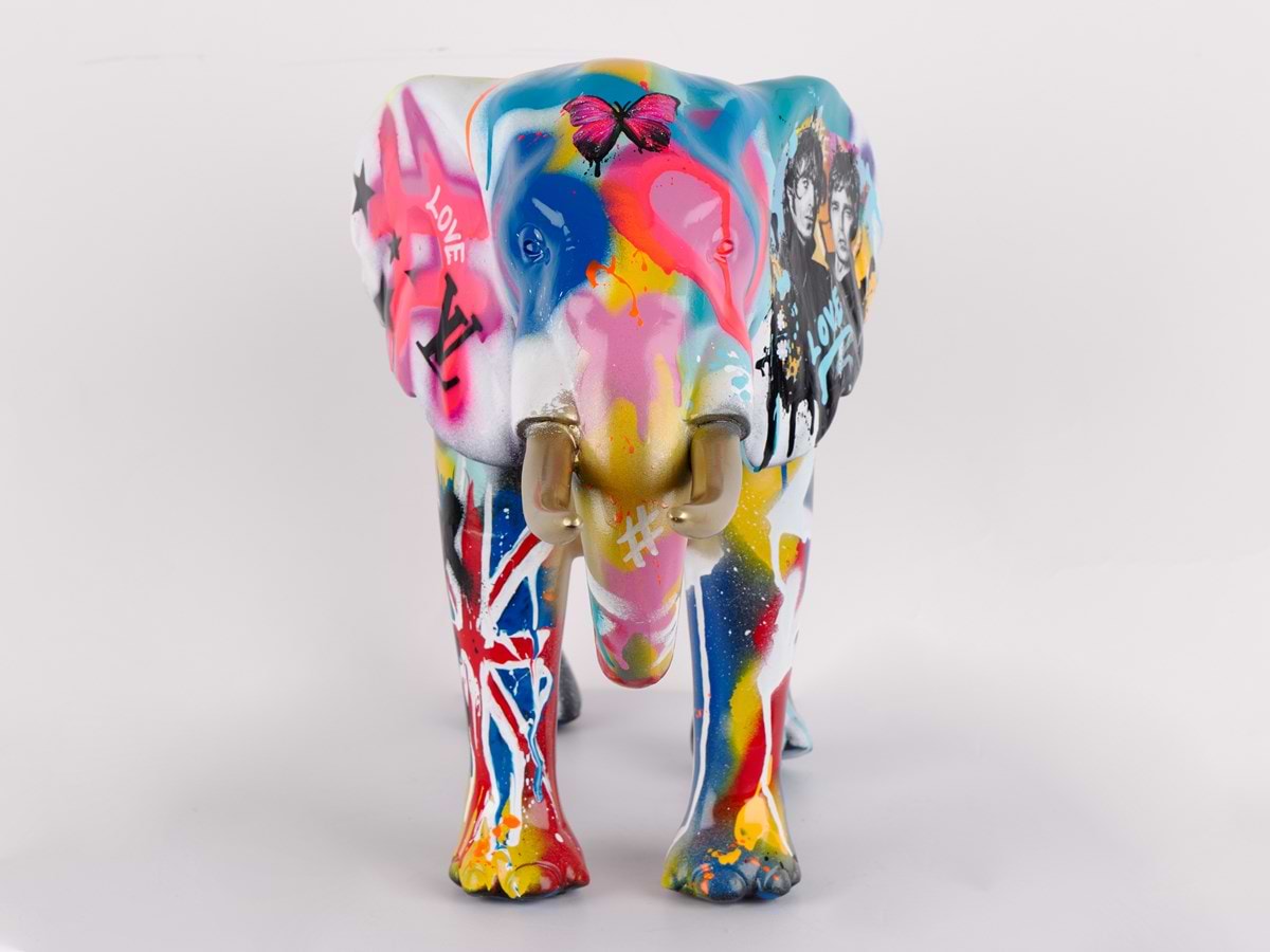Keep Smiling - Elephant (Roomset)
