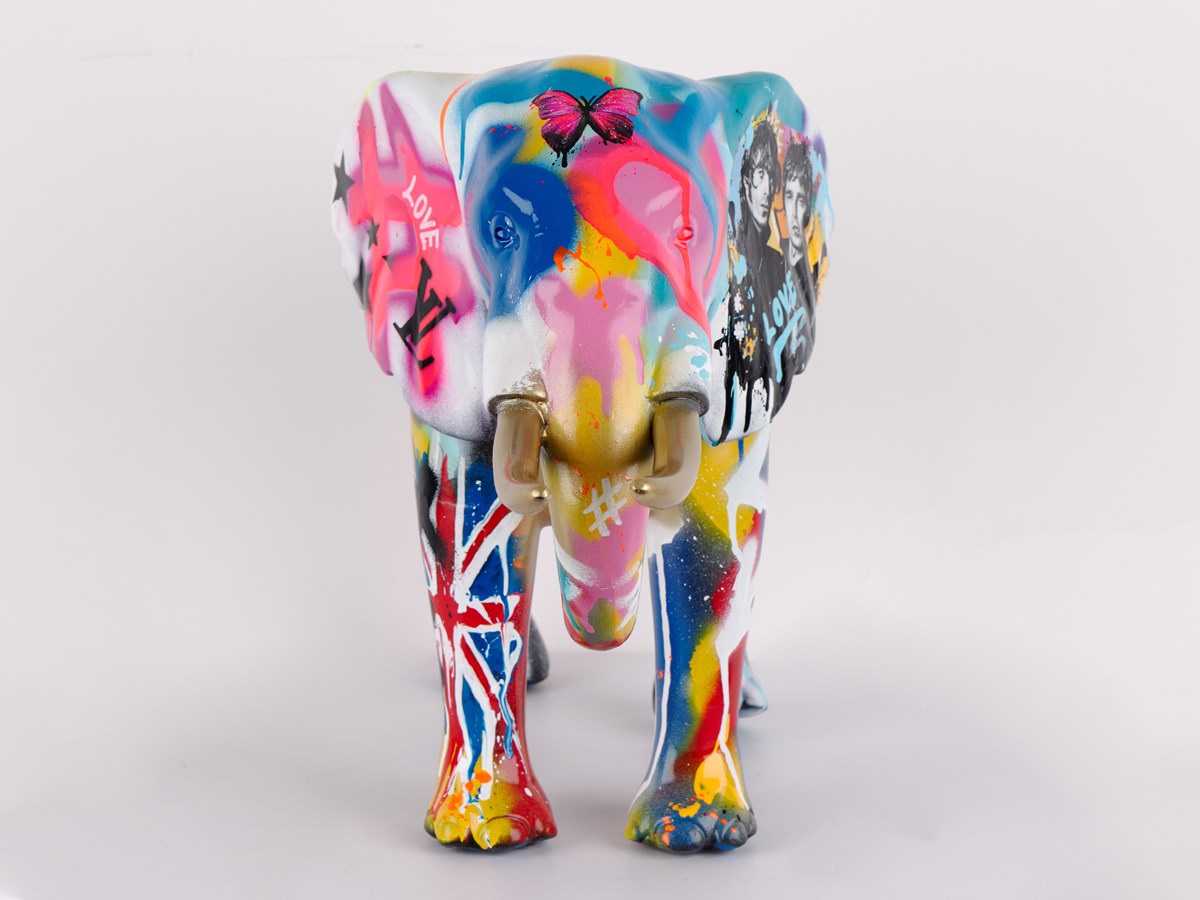 Keep Smiling - Elephant (Roomset)